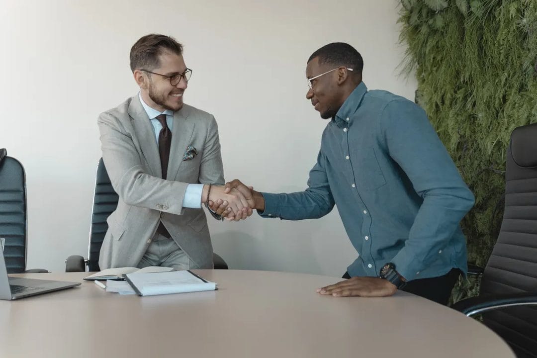 The Counteroffer Trap: What to Actually Weigh Before You Agree to Stay